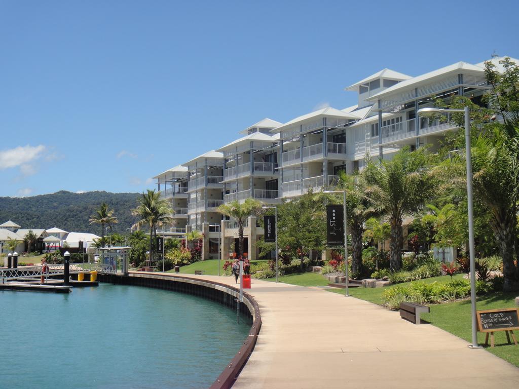 Boathouse Port Of Airlie Airlie Beach Exterior foto
