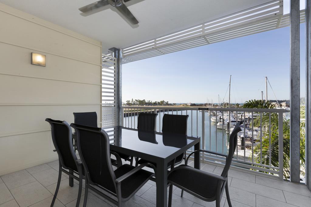 Boathouse Port Of Airlie Airlie Beach Quarto foto